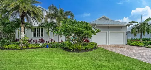 609 Triton Bnd, Longboat Key, FL 34228