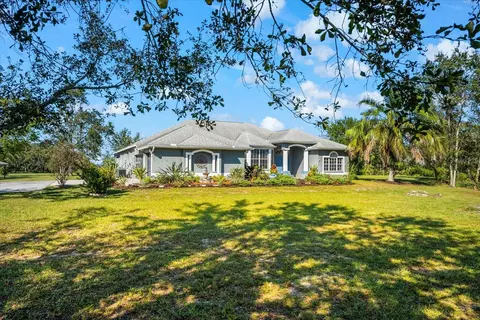 9909 289th St E, Myakka City, FL 34251