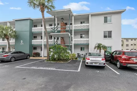 1828 Sunny Dr #D27, Bradenton, FL 34207