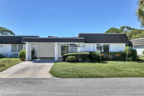1265 Belleflower St #111, Sarasota, FL 34232