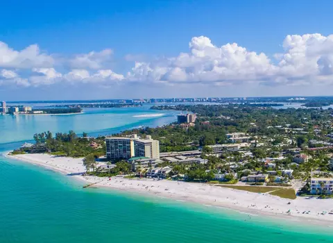 20 Whispering Sands Dr #205, Sarasota, FL 34242