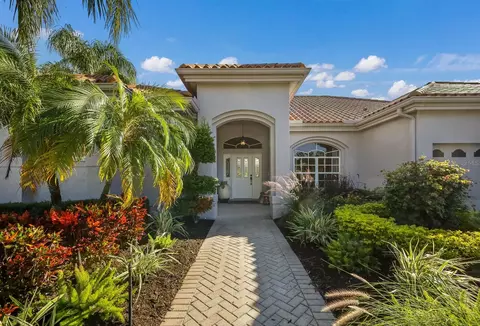 2511 Dick Wilson Dr, Sarasota, FL 34240