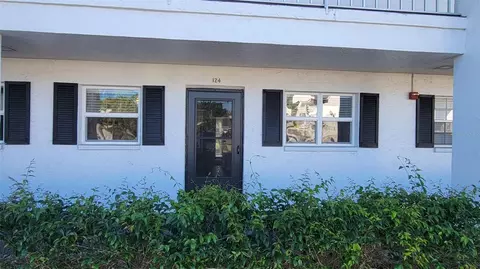 204 47th Avenue Dr W #124, Bradenton, FL 34207