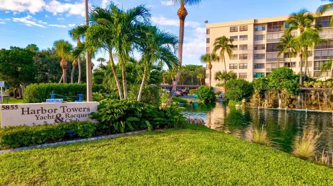 5855 Midnight Pass Rd #519, Sarasota, FL 34242