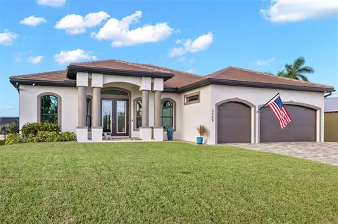 3358 Pinetree Dr, Saint James City, FL 33956