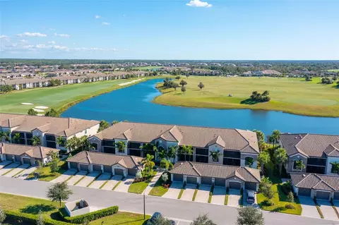 5624 Palmer Cir #102, Bradenton, FL 34211