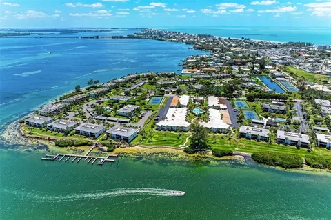 6300 Flotilla Dr #91, Holmes Beach, FL 34217