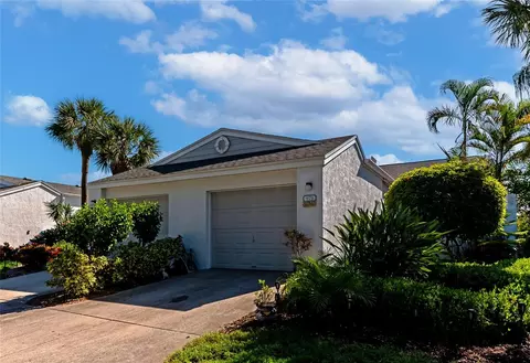 979 Waterside Ln, Bradenton, FL 34209