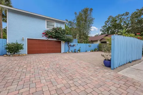 724 N Orange Ave, Sarasota, FL 34236