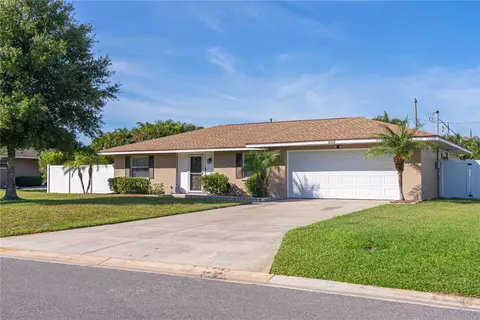 6330 5th Street Cir E, Bradenton, FL 34203