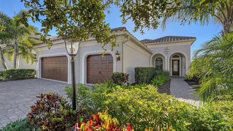 7512 Windy Hill Cv, Lakewood Ranch, FL 34202