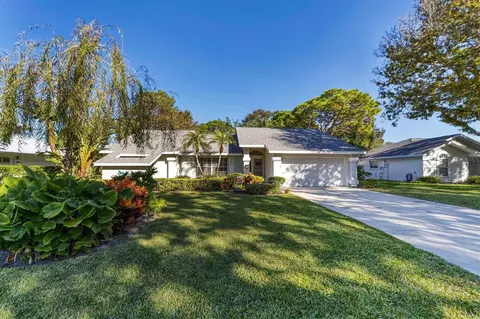 8703 10th Ave NW, Bradenton, FL 34209