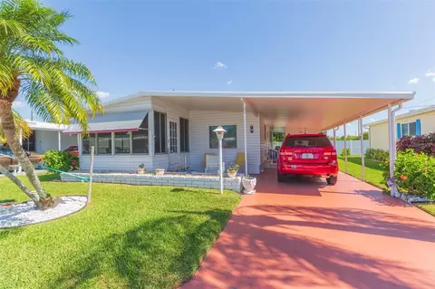 808 53rd Ave E #20, Bradenton, FL 34203