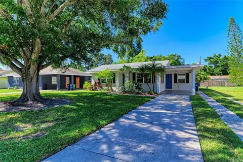 1009 21st Ave W, Palmetto, FL 34221