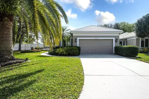 8720 53rd Ter E, Bradenton, FL 34211