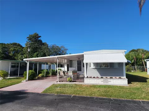 5420 Colleen Dr #157, Bradenton, FL 34207