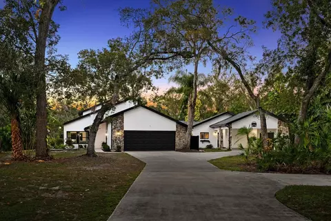 6005 38th Ave E, Bradenton, FL 34208
