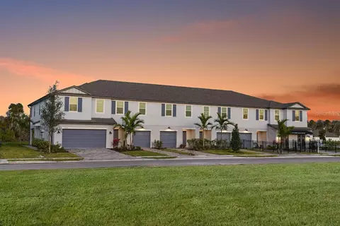 5716 Tripoli Dr, Palmetto, FL 34221