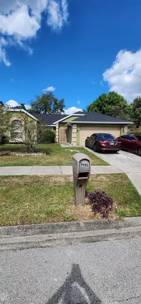 5566 Blue Tick Dr, Orlando, FL 32810