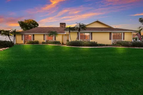 4535 3rd Avenue Dr E, Bradenton, FL 34208