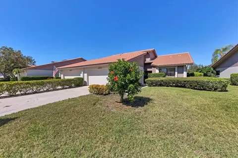 3895 Wilshire Dr #63, Sarasota, FL 34238
