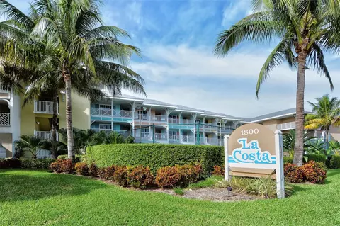 1800 Gulf Dr N #115, Bradenton Beach, FL 34217
