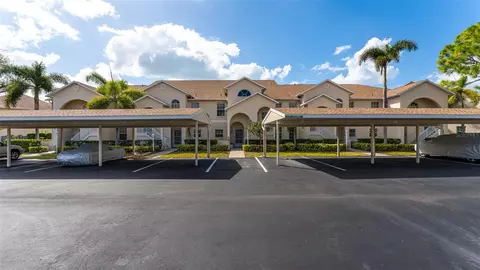 8360 Wingate Dr #822, Sarasota, FL 34238