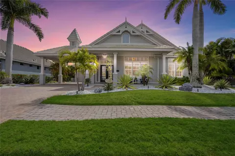 541 Fore Dr, Bradenton, FL 34208 photo 1