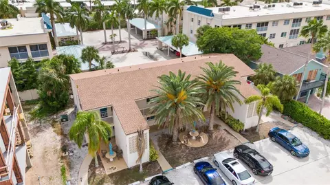 5950 Midnight Pass Rd #107, Sarasota, FL 34242