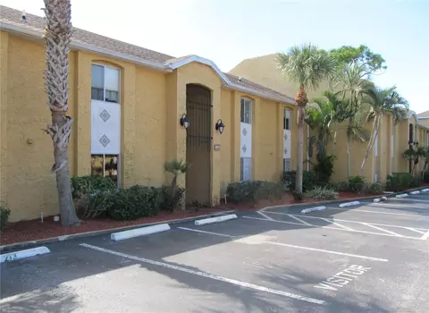 1951 Toucan Way #209, Sarasota, FL 34232