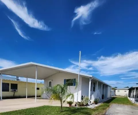 6518 Kansas St, Bradenton, FL 34207