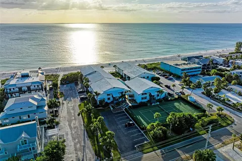6700 Gulf Dr N #20, Holmes Beach, FL 34217