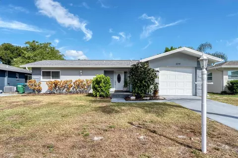 2170 Scotland Dr, Clearwater, FL 33763