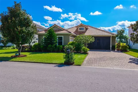 18418 Blue Heron Cir, Deer Island, FL 32778