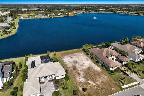 14721 Como Cir, Lakewood Ranch, FL 34202