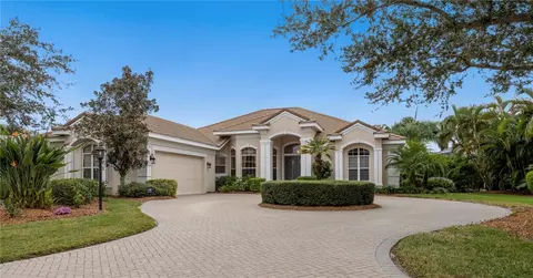 6910 Langley Pl, University Park, FL 34201