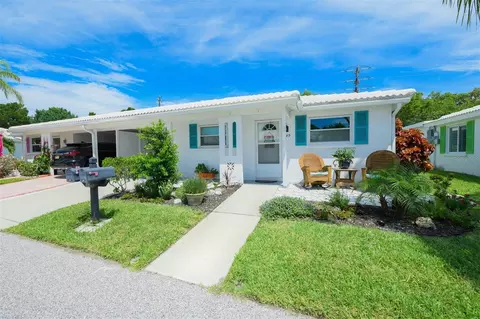 549 Spanish Dr N, Longboat Key, FL 34228