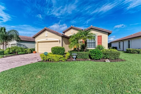 20270 Pezzana Dr, Venice, FL 34292