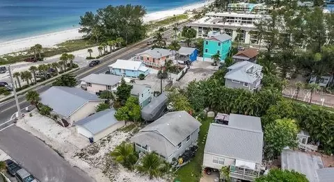 207 Church Ave, Bradenton Beach, FL 34217