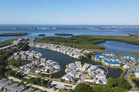 1005 Pelican Ct, Bradenton, FL 34209