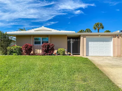 3330 Westerly Ln #923, Sarasota, FL 34239