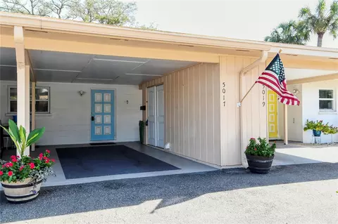 5017 Live Oak Cir, Bradenton, FL 34207