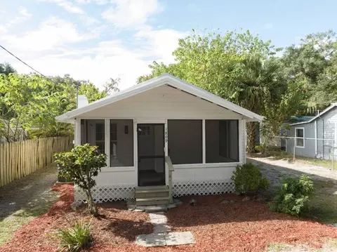 1809 NE 18th Pl, Gainesville, FL 32609