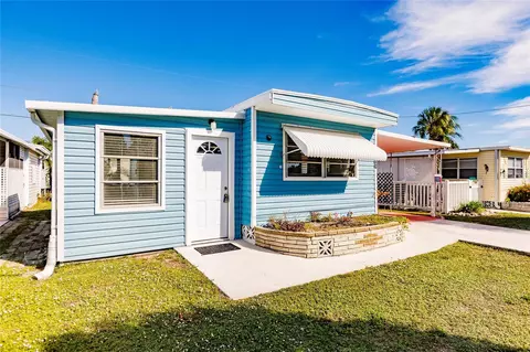 3104 10th St W, Palmetto, FL 34221