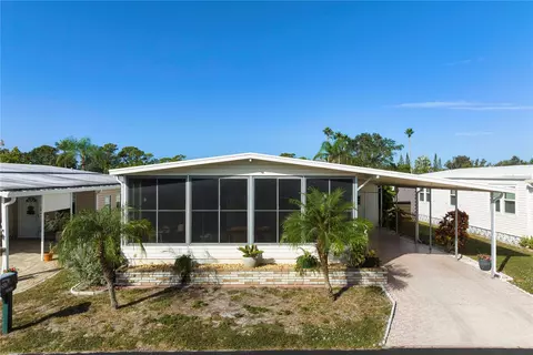 201 Palm Air Dr, Osprey, FL 34229