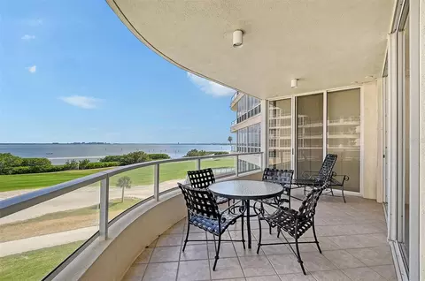 3010 Grand Bay Blvd #422, Longboat Key, FL 34228