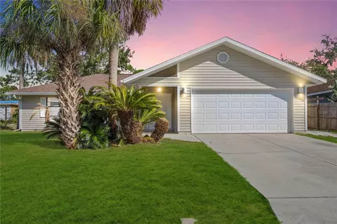 2480 Colonade Ln, North Port, FL 34286
