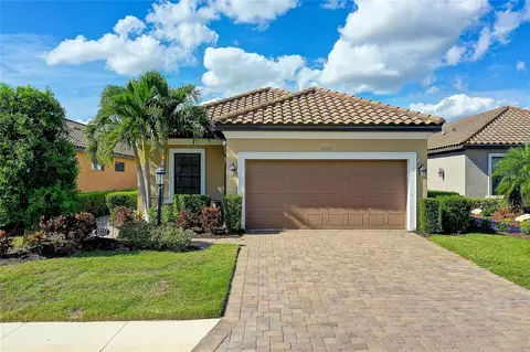 12737 Sorrento Way, Bradenton, FL 34211