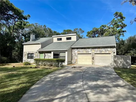 3911 Balsam Ct, Sarasota, FL 34243