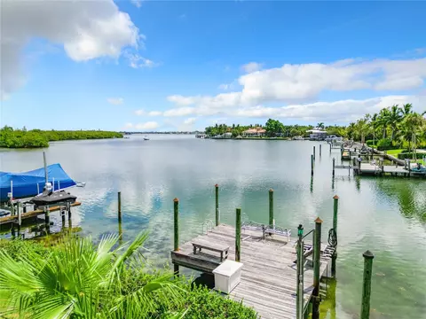 212 Tremont Ln, Sarasota, FL 34236